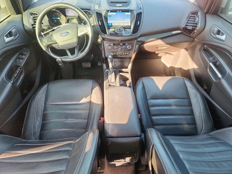 2017 FORD ESCAPE TITANIUM 8