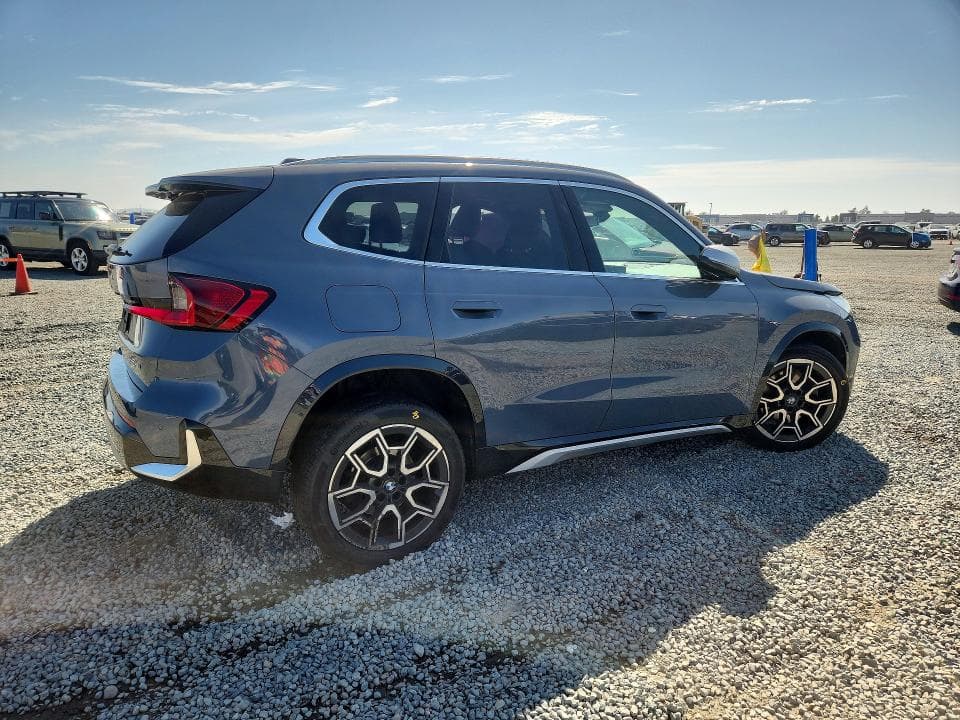 2023 BMW X1 XDRIVE28I 3
