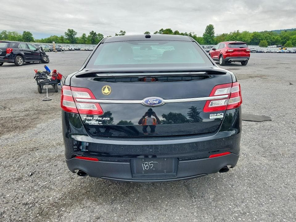 2018 FORD TAURUS SHO 6