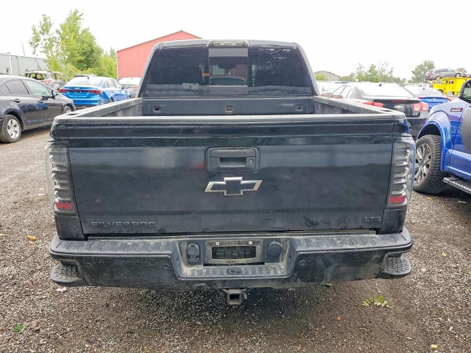 2017 CHEVROLET SILVERADO K1500 LTZ 6