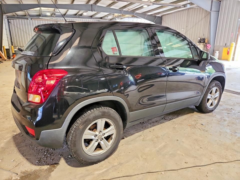 2017 CHEVROLET TRAX LS 3