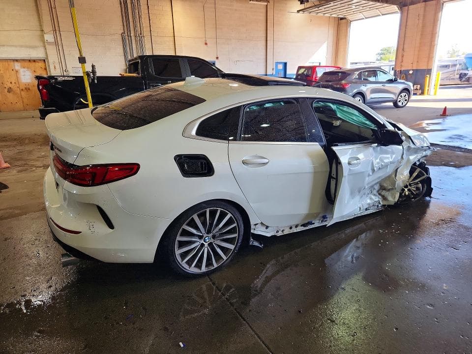 2022 BMW 228XI 3