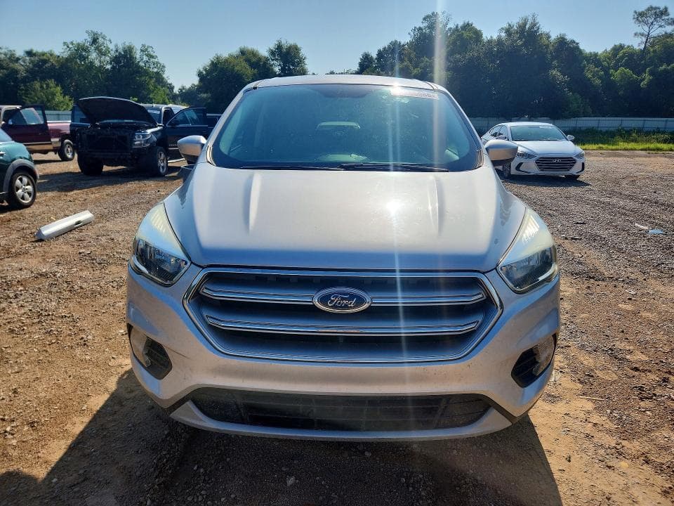 2017 FORD ESCAPE SE 5