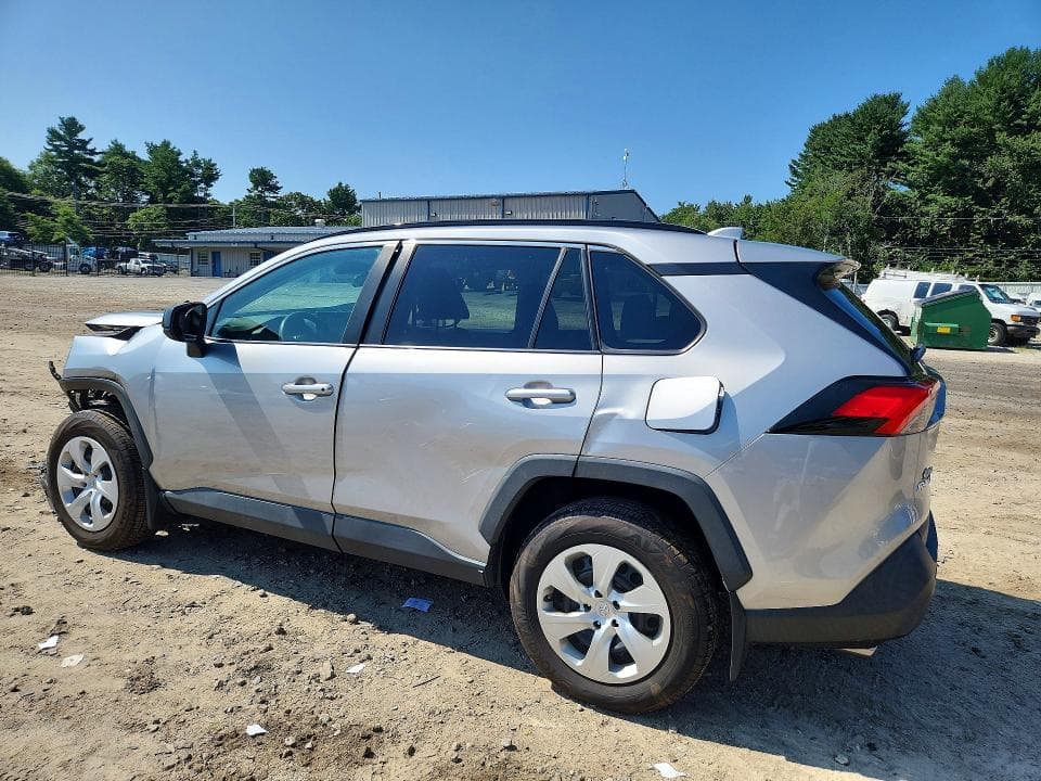 2021 TOYOTA RAV4 LE 2