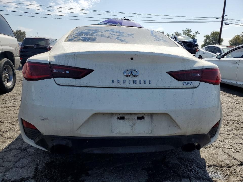 2018 INFINITI Q60 3.0T LUXE 6