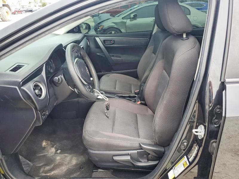 2019 TOYOTA COROLLA LE 7