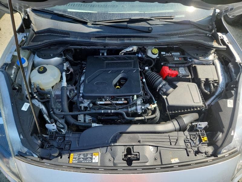 2020 FORD ESCAPE SE 12