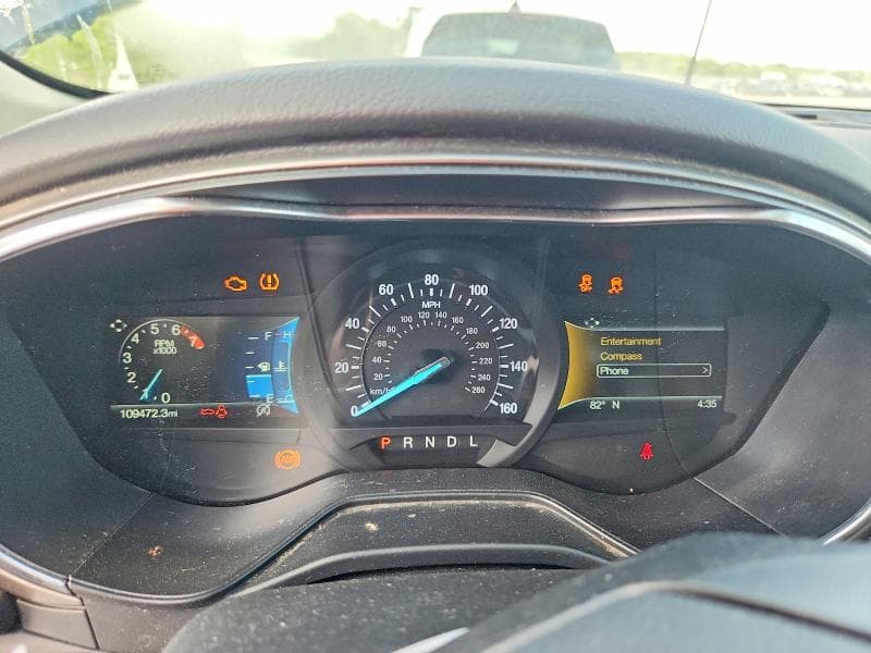 2020 FORD FUSION SE 9