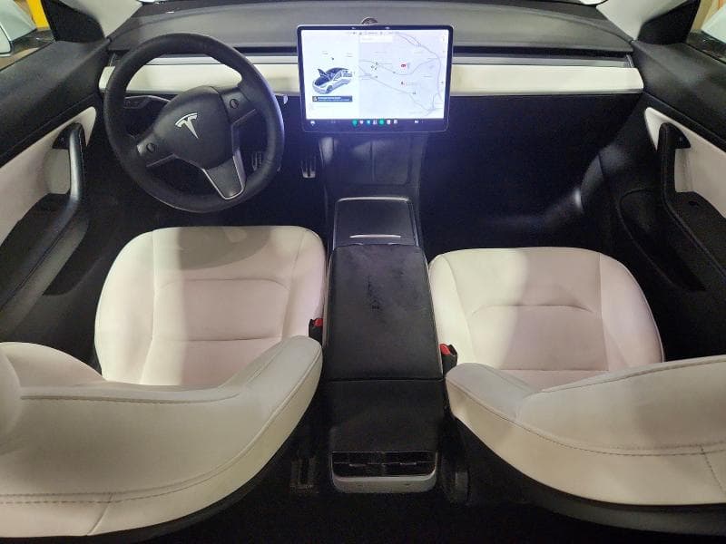 2021 TESLA MODEL 3 8