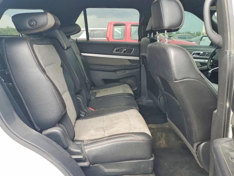 2017 FORD EXPLORER XLT 11