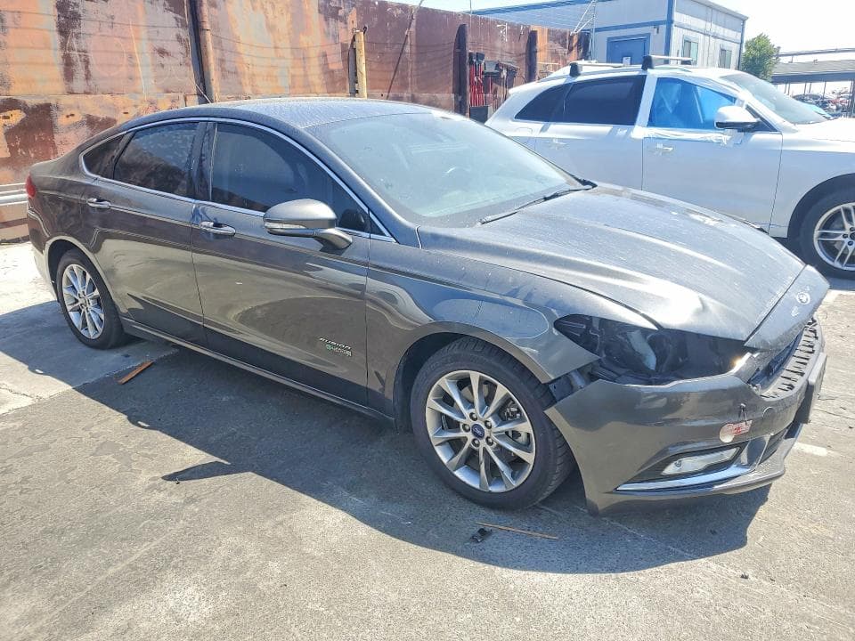 2017 FORD FUSION SE PHEV 4