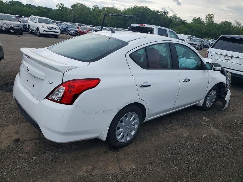 2019 NISSAN VERSA SV 3