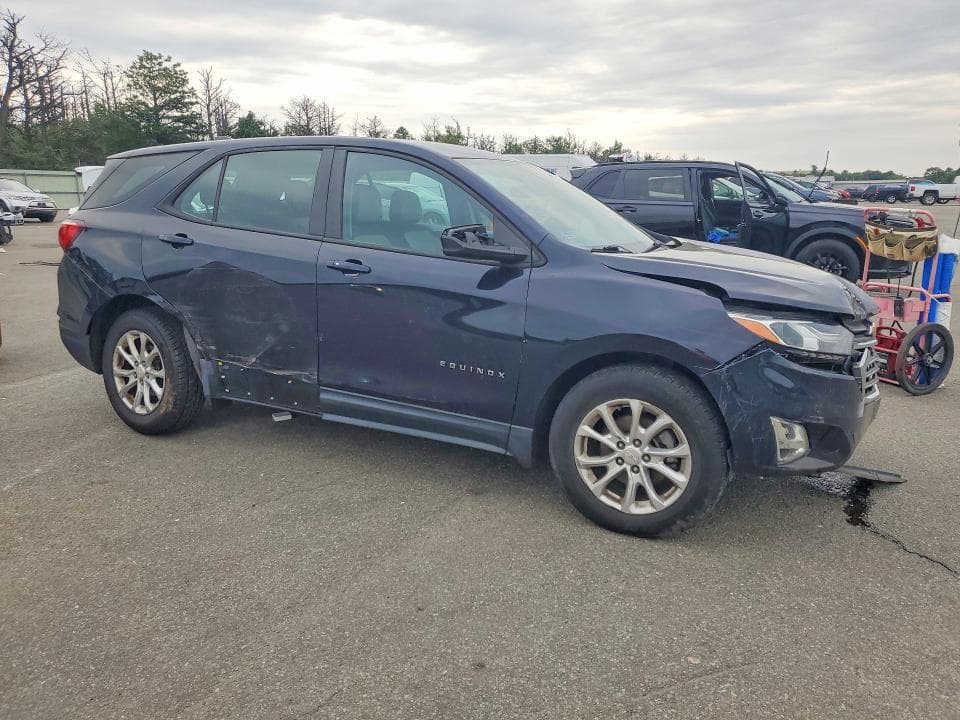 2020 CHEVROLET EQUINOX LS 4