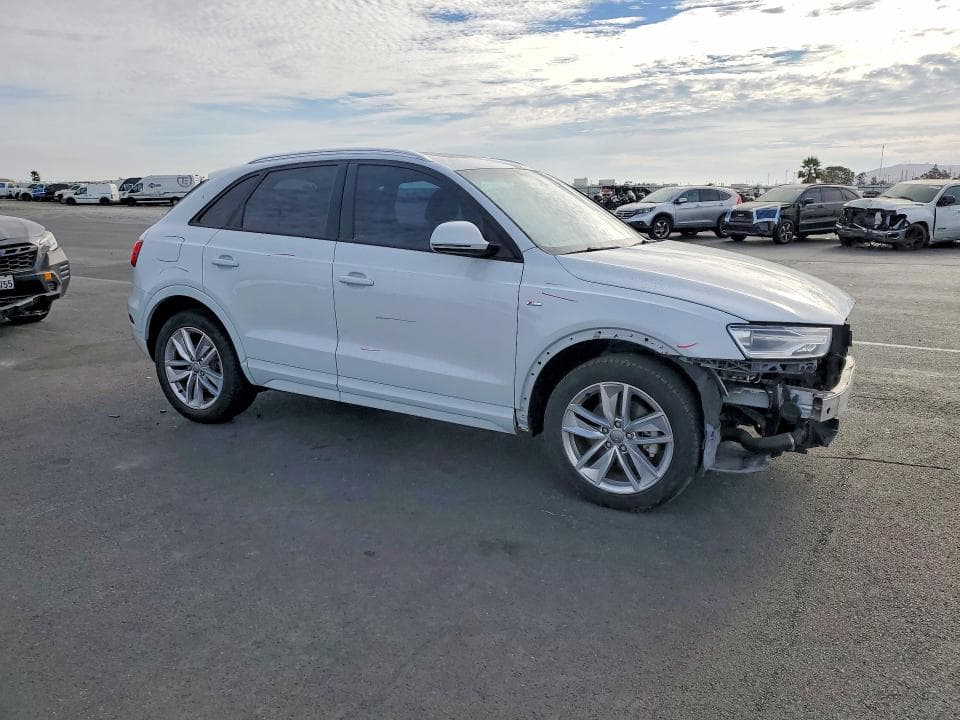 2018 AUDI Q3 PREMIUM 4