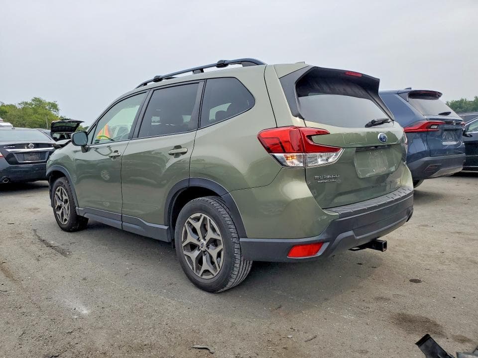 2019 SUBARU FORESTER PREMIUM 2