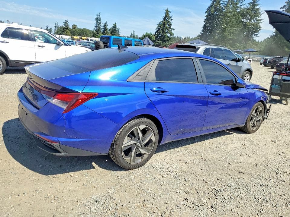 2023 HYUNDAI ELANTRA SEL 3