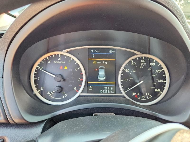 2019 NISSAN SENTRA S 9