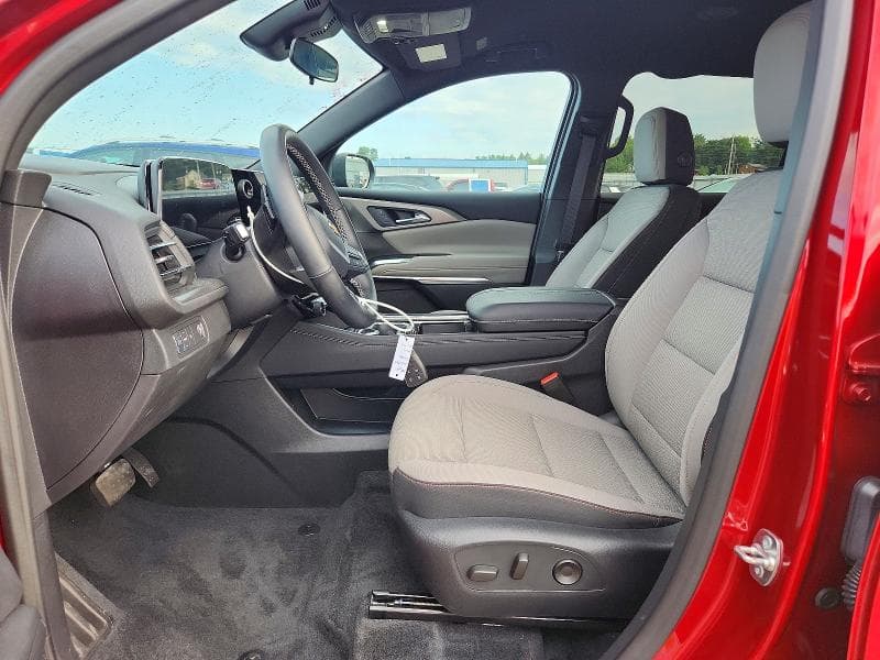 2025 CHEVROLET TRAVERSE LT 7