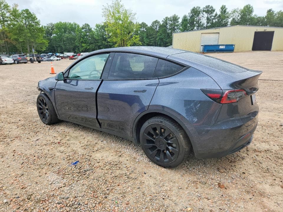 2023 TESLA MODEL Y 2