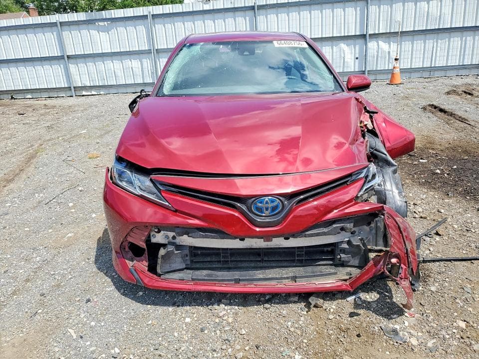 2020 TOYOTA CAMRY LE 5