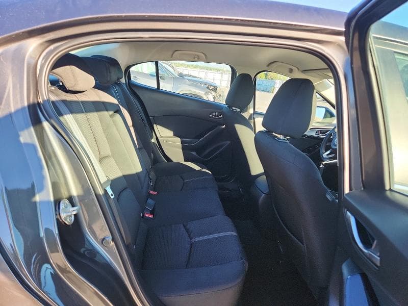 2018 MAZDA 3 SPORT 10