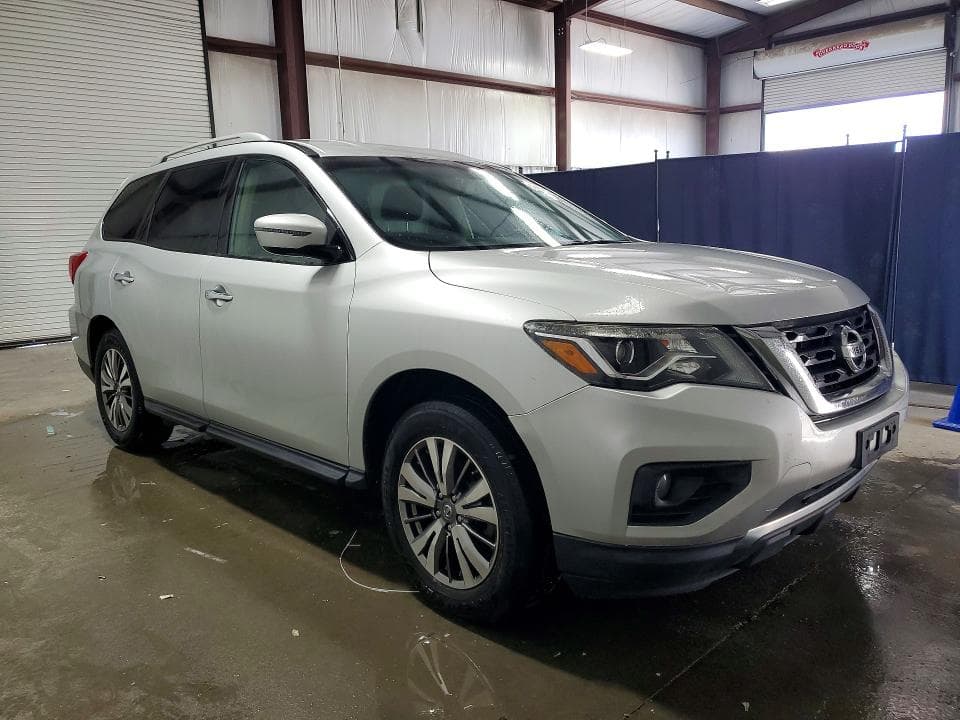 2018 NISSAN PATHFINDER SV 4
