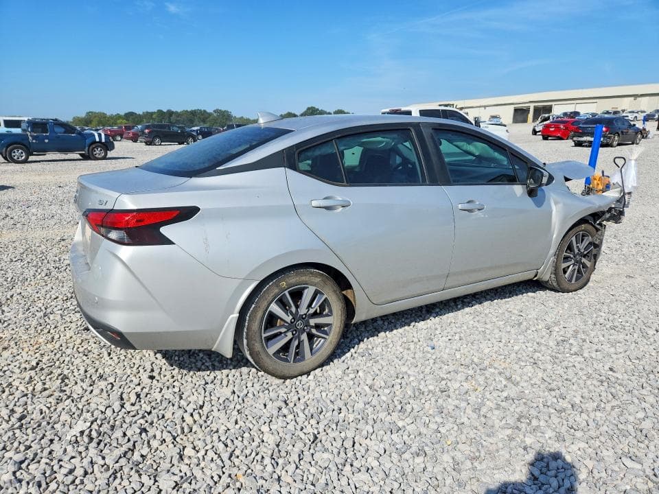 2020 NISSAN VERSA SV 3