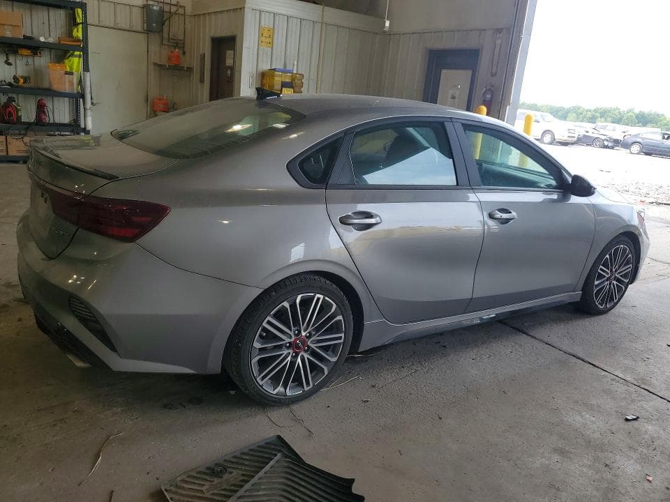 2022 KIA FORTE GT 3