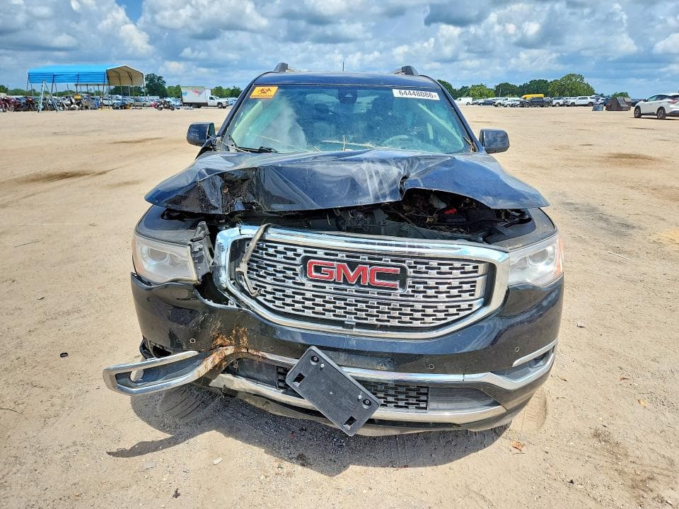 2017 GMC ACADIA DENALI 5