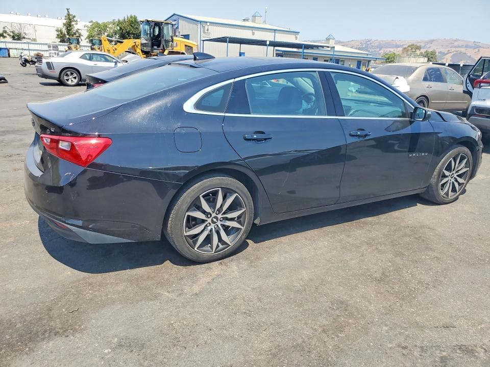 2017 CHEVROLET MALIBU LT 3