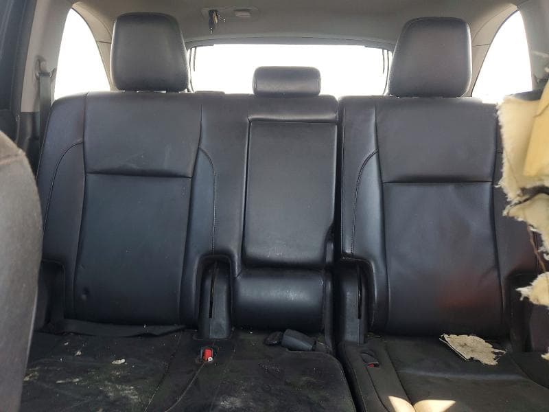 2019 TOYOTA HIGHLANDER XLE 10