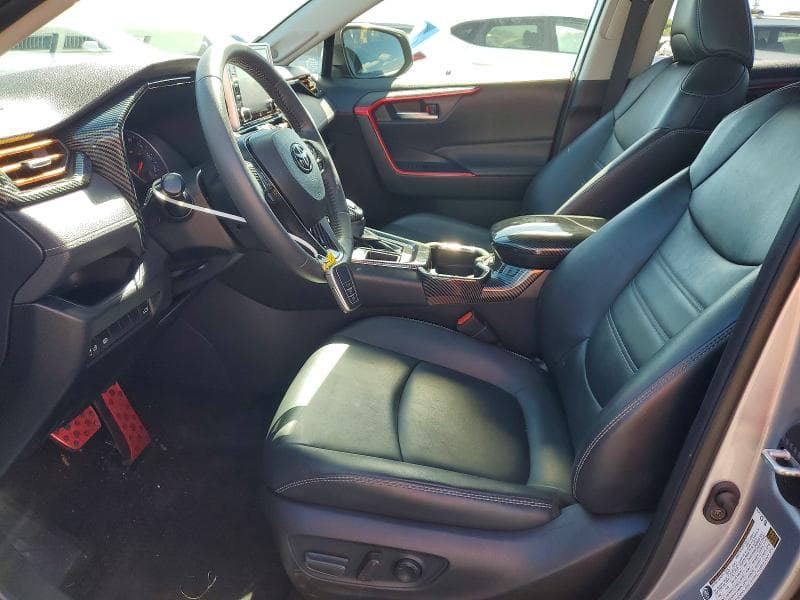 2019 TOYOTA RAV4 XLE PREMIUM 7