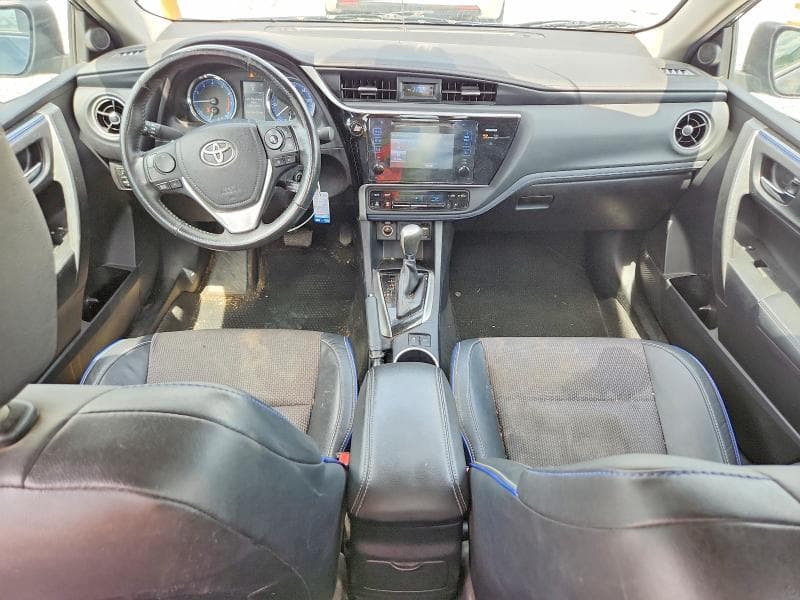 2017 TOYOTA COROLLA SE 8