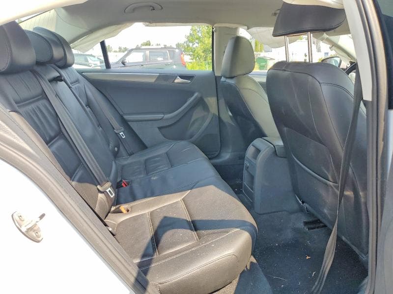 2017 VOLKSWAGEN JETTA SEL 10