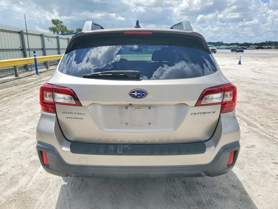 2018 SUBARU OUTBACK 2.5I PREMIUM 6
