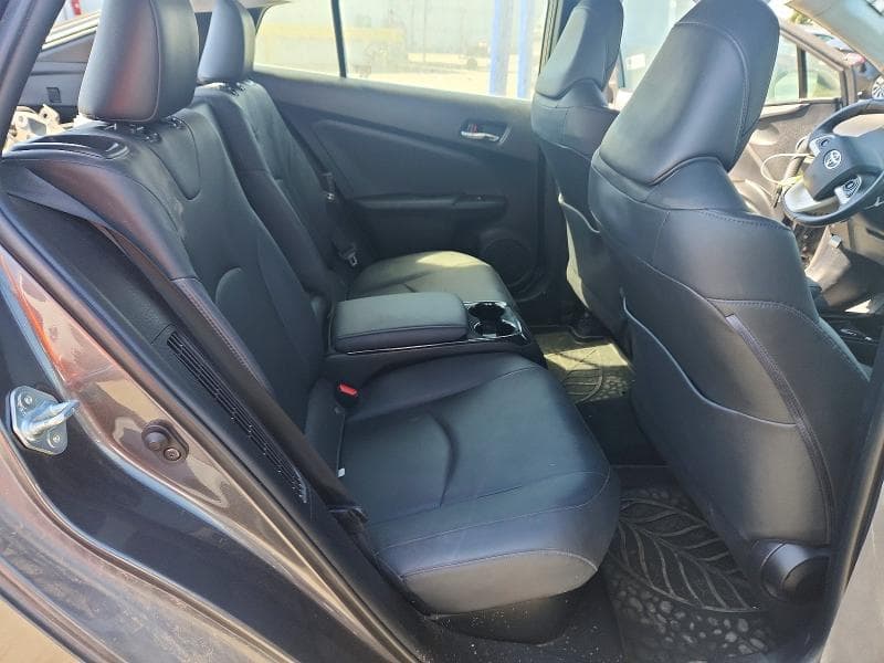 2017 TOYOTA PRIUS PRIME PREMIUM 10