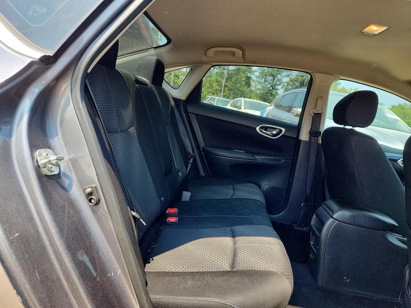 2019 NISSAN SENTRA SR 10