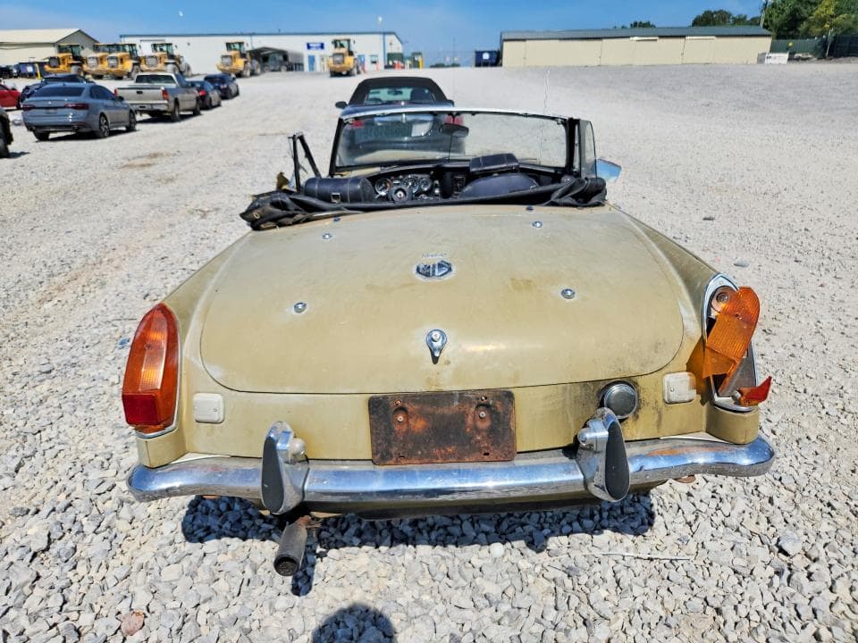 1973 MG MGB 6
