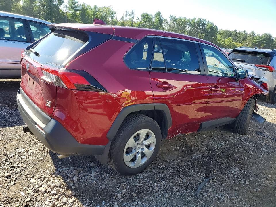 2024 TOYOTA RAV4 LE 3
