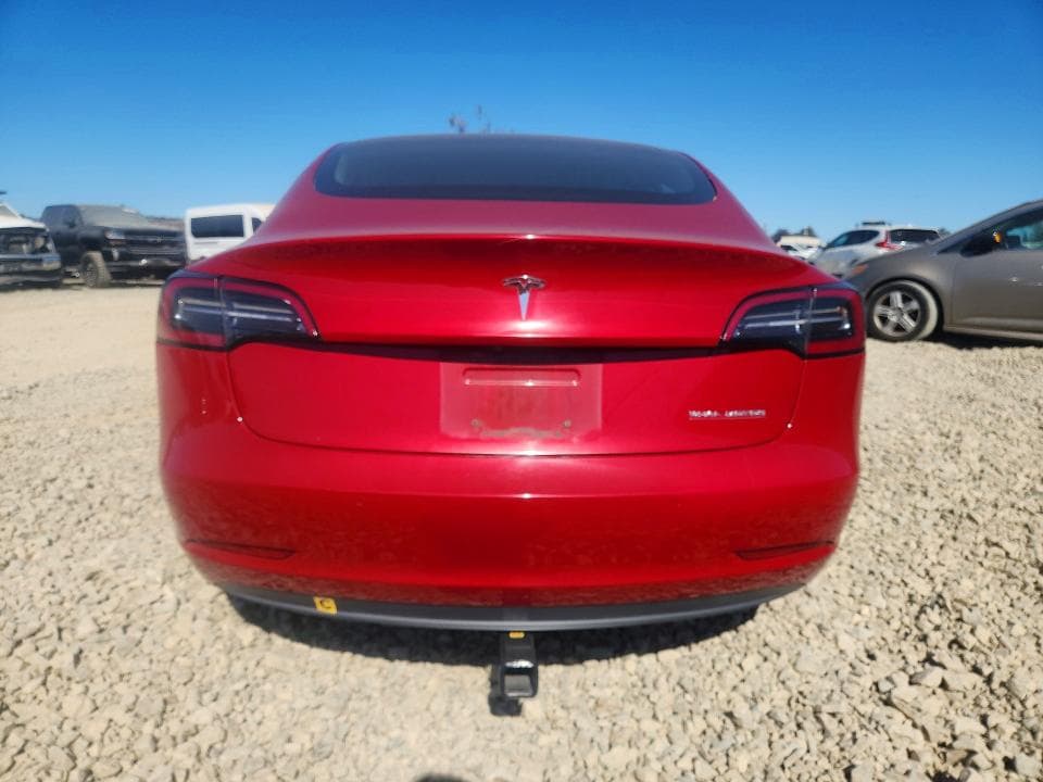 2018 TESLA MODEL 3 6