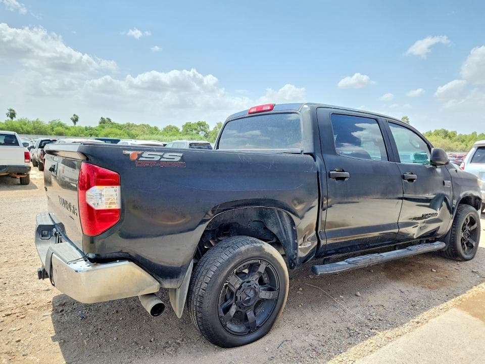 2018 TOYOTA TUNDRA CREWMAX SR5 3