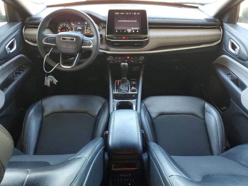 2025 JEEP COMPASS LATITUDE 8