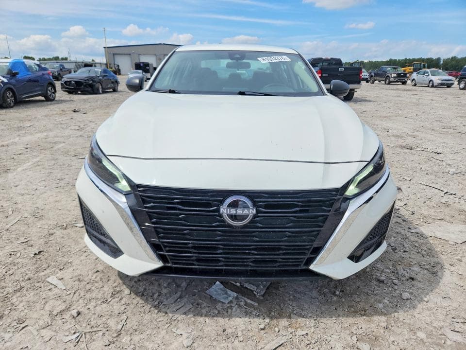 2025 NISSAN ALTIMA SV 5