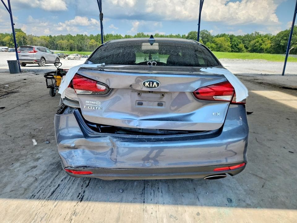 2018 KIA FORTE EX 6