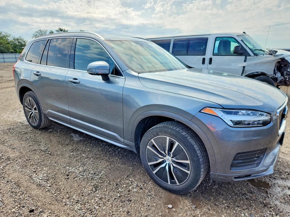 2020 VOLVO XC90 T6 MOMENTUM 4
