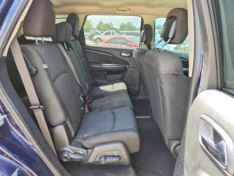 2020 DODGE JOURNEY SE 11