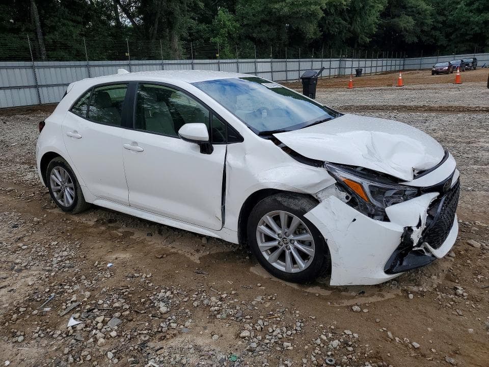 2023 TOYOTA COROLLA HATCHBACK SE 4