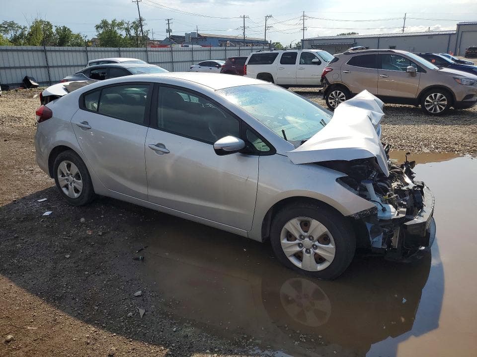 2018 KIA FORTE LX 4