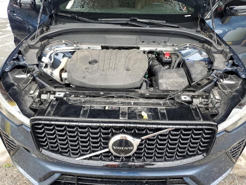 2024 VOLVO XC60 PLUS 12