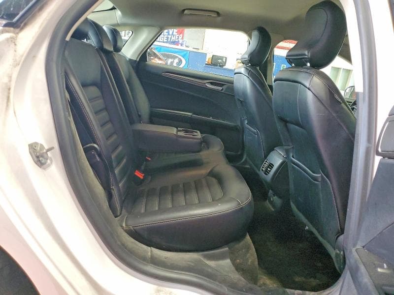2018 FORD FUSION SE 10